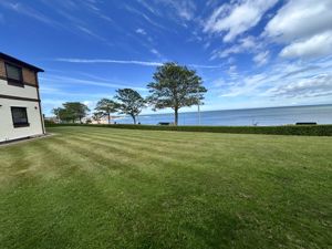 Photo 14- click for photo gallery